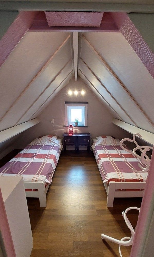 Schlafzimmer mit zwei Einzelbetten in Duinendaele 272, Adinkerke, De Panne, Belgische Kueste.