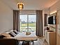 Verblijf 012615 • Vakantiewoning West-Vlaanderen • Comfort Suite - 4p | Slaapkamer - Zetelbed  • 6 van 16