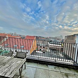 Guest house 040152 - Apartment Antwerp - Modern 1BR Near Diamond District by OneLuxStay