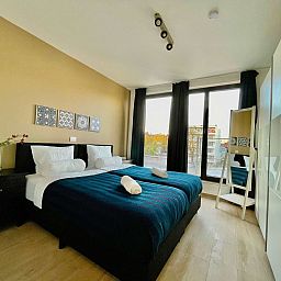 Guest house 040153 - Apartment Antwerp - Modern 2BR 1/5 BA Near Diamond District by OneLuxStay