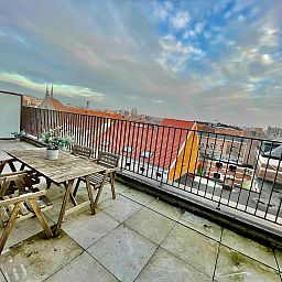 Guest house 040155 - Apartment Antwerp - Modern 2BR Penthouse Near Diamond District by OneLuxStay