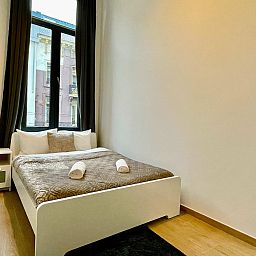 Guest house 040158 - Apartment Antwerp - Luxury 2BR 1BA Near Fashion District by OneLuxStay