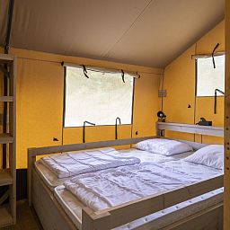 Guest house 042409 - Tent house Antwerp - Ranger Lodge