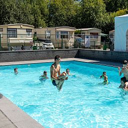 Unterkunft 046910 - Chalet Antwerpen - Verblijfpark Breebos 2