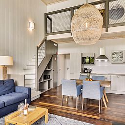 Guest house 0735612 - Bungalow Hainaut - 4-persoons The Lake House | 4B3