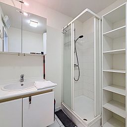 Guest house 1109140 - Apartment Belgian Coast - Appartement Deauville with pool & balcony
