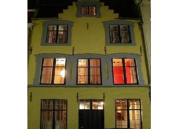 Guest house 010115 • Holiday property West Flanders • frances milton