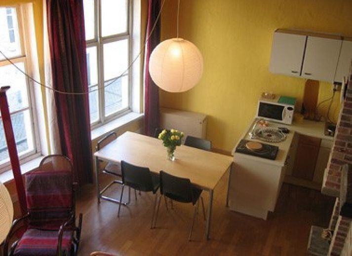 Kleurrijke slaapkamer in Frances Milton, vakantieaccommodatie Brugge, Belgi.