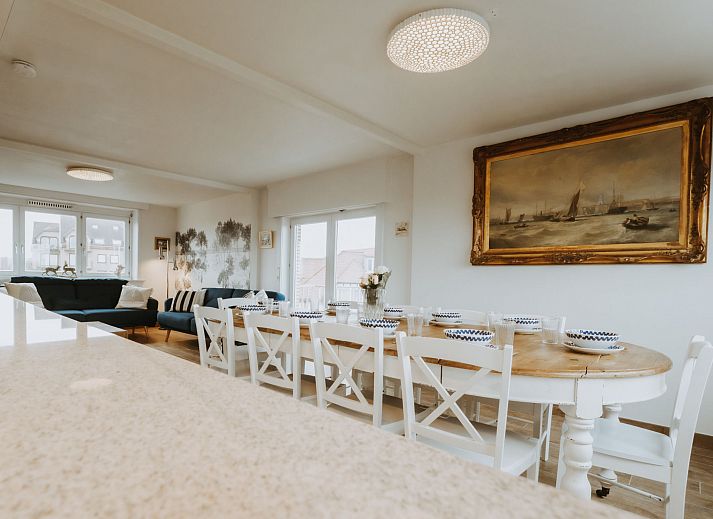 Meer- und Duenenblick vom Apartment Residence Du Parc in De Haan, Westflandern, perfekt fuer Naturliebhaber.