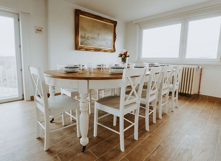 Meer- und Duenenblick vom Apartment Residence Du Parc in De Haan, Westflandern, perfekt fuer Naturliebhaber.