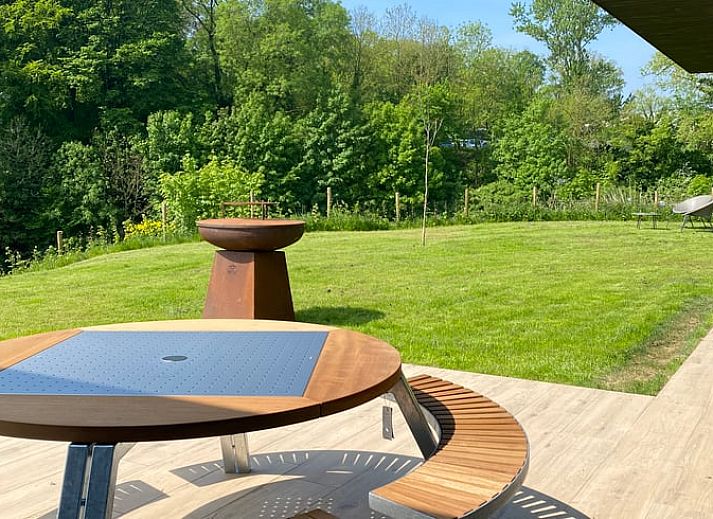 Cottage in Heuvelland, stilvolles Ferienhaus mit Veranda in Westouter, Westflandern, Belgien.