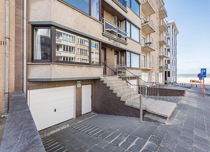 Uitzicht vanaf Apollo Gelijkvloers in Koksijde, vakantiehuis dichtbij het strand van West-Vlaanderen, Belgie.