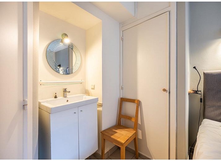 Geniet van het strandzicht vanuit de woonkamer van vakantiehuis Cortina tweede in Koksijde, West-Vlaanderen, Belgie.