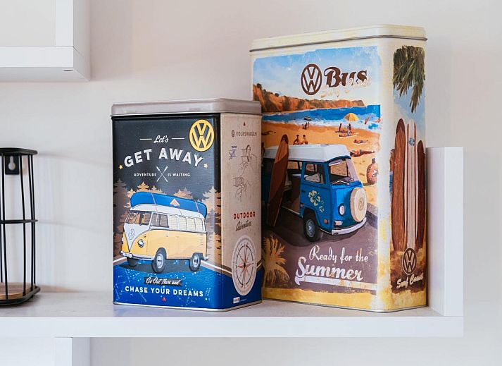 Attractive bedroom in vacation home Au Coin, Koksijde, with lots of natural light and views of the surroundings of West Flanders.