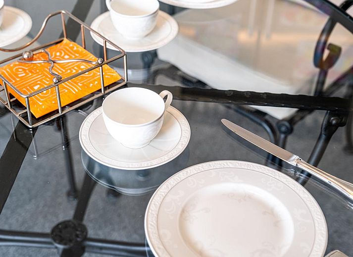 Geniessen Sie die Aussicht von der Terrasse des Ferienhauses LaRoyale in De Panne, Westflandern, Belgien.