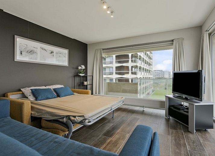 Breathtaking sea view from Flat Fleur apartment in De Panne, West Flanders, surrounded by nature.