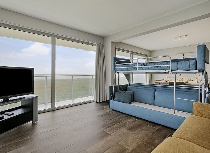 Breathtaking sea view from Flat Fleur apartment in De Panne, West Flanders, surrounded by nature.