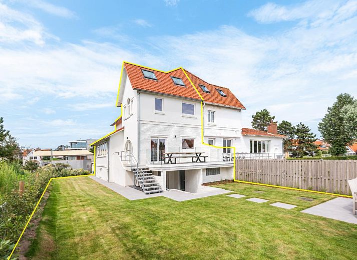 La Classe vakantiehuis in Sint-Idesbald, West-Vlaanderen, met ruime tuin en terras, ideaal voor ontspanning in een prachtige omgeving.