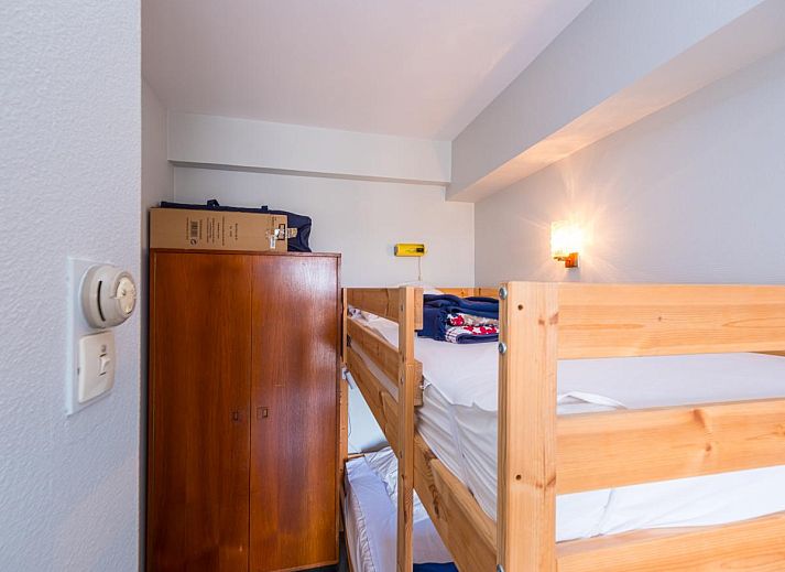 Gemuetliches Interieur des Ferienhauses Reno - 0701 in Middelkerke, Westflandern, mit moderner Einrichtung und komfortabler Sitzecke.