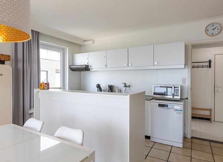 Stilvolle Ferienwohnung Kwintebank - 0904 in Middelkerke, mit schoenem Meerblick vom hellen Wohnzimmer aus, Westflandern, Belgien.