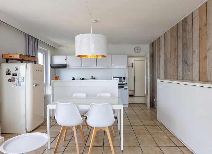 Geniessen Sie den atemberaubenden Meerblick vom Balkon des Ferienhauses Kwintebank - 0904 in Middelkerke, Westflandern, Belgien.