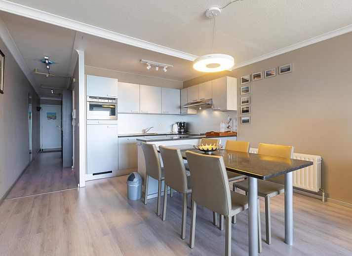 Schoener Meerblick von Long Beach 1 - 0904, einem Ferienhaus in Middelkerke, Westflandern, mit Blick auf den breiten Strand.