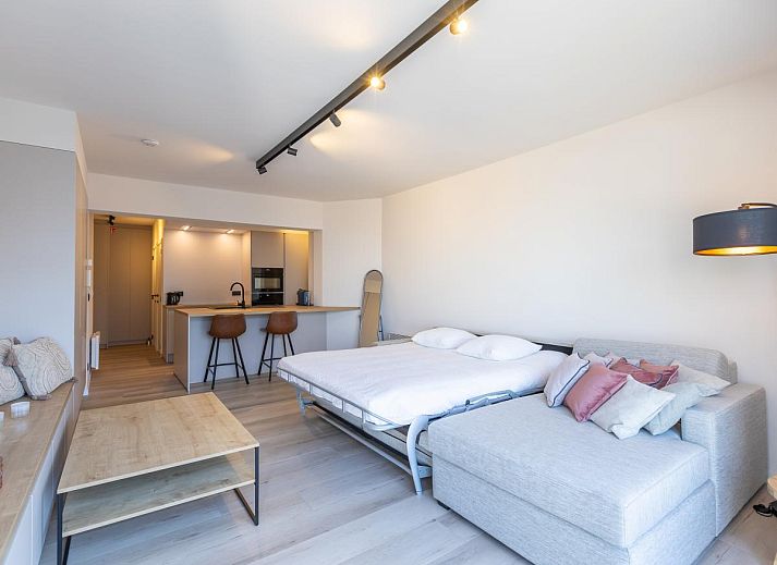 Luxurioeses Schlafzimmer im Ferienhaus Telstar - 0301, Middelkerke, mit Meerblick und moderner Einrichtung, Westflandern, Belgien.