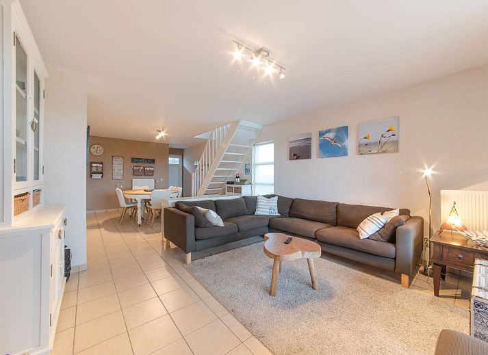 Enjoy panoramic views from the terrace of Apartment D'Heyezicht in Bredene, West Flanders, Belgium.