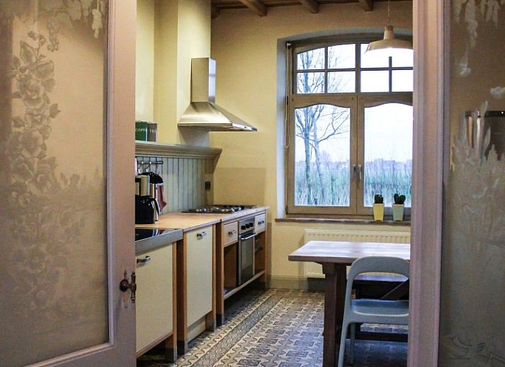 Maracci vacation home in Pervijze with beautiful brick facade and country charm.