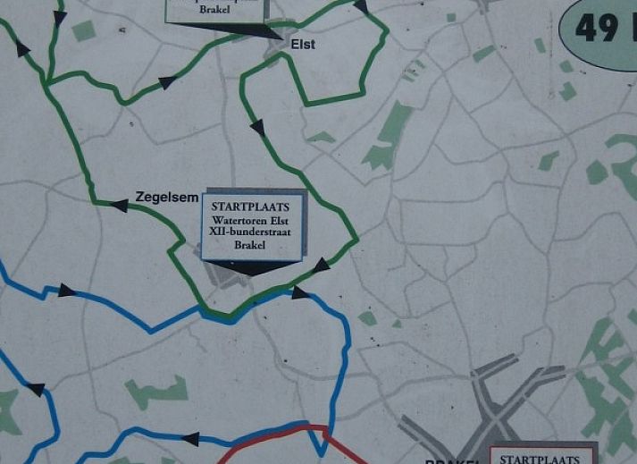 Gezellige woonkamer in Vakantiehuis De Rekelberg, Brakel, met comfortabele banken