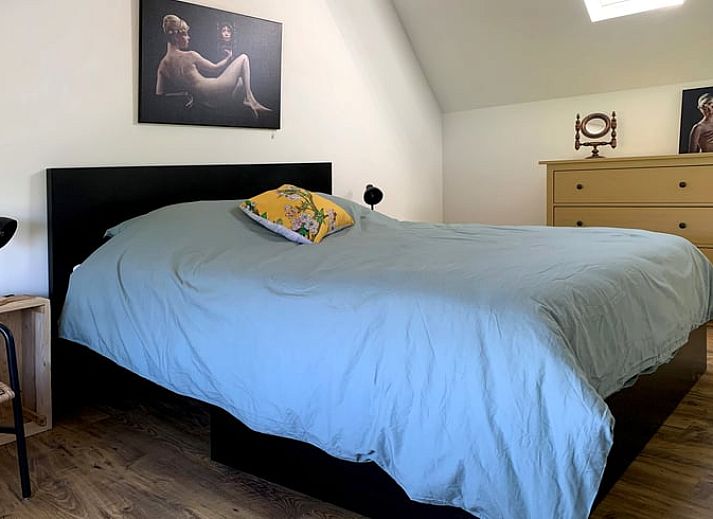 Kitchen window in Cottage in Zulzeke, cottage with panoramic view of nature in the Flemish Ardennes.