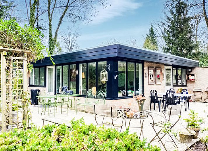 Verblijf 023814 • Vakantiewoning Limburg • Vakantiehuis voor 2 personen in Rekem-Lanaken