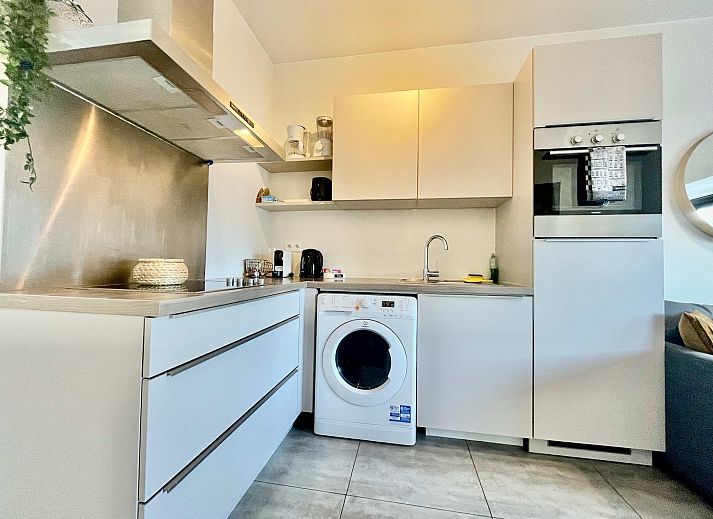Guest house 040151 - Apartment Antwerp - Cozy 1BR City Centre Near Meir Shopping by OneLuxStay