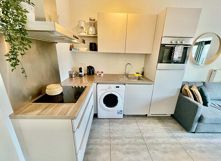 Guest house 040151 - Apartment Antwerp - Cozy 1BR City Centre Near Meir Shopping by OneLuxStay