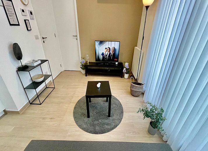 Guest house 040152 - Apartment Antwerp - Modern 1BR Near Diamond District by OneLuxStay