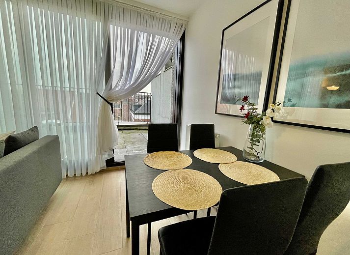 Guest house 040152 - Apartment Antwerp - Modern 1BR Near Diamond District by OneLuxStay