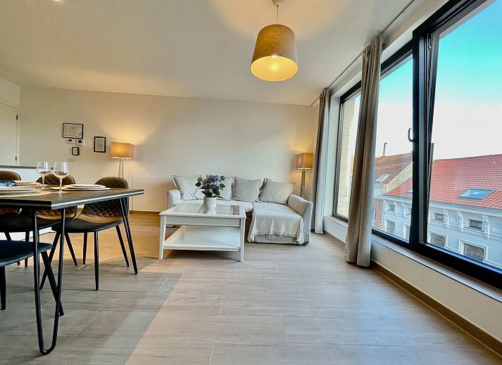 Guest house 040153 - Apartment Antwerp - Modern 2BR 1/5 BA Near Diamond District by OneLuxStay