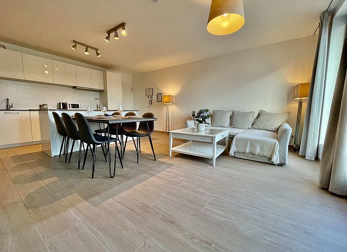 Guest house 040153 - Apartment Antwerp - Modern 2BR 1/5 BA Near Diamond District by OneLuxStay