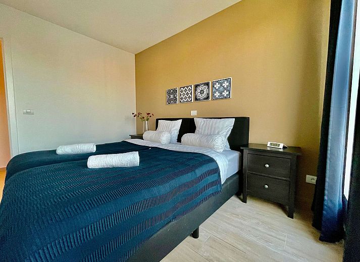 Guest house 040153 - Apartment Antwerp - Modern 2BR 1/5 BA Near Diamond District by OneLuxStay
