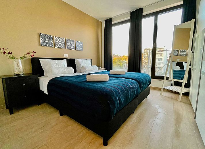 Guest house 040153 - Apartment Antwerp - Modern 2BR 1/5 BA Near Diamond District by OneLuxStay