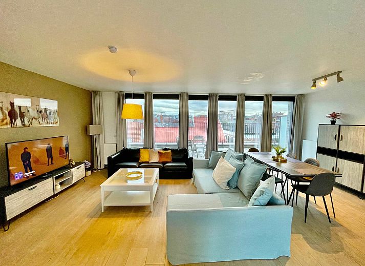 Guest house 040155 - Apartment Antwerp - Modern 2BR Penthouse Near Diamond District by OneLuxStay