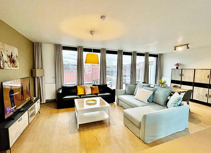 Guest house 040155 - Apartment Antwerp - Modern 2BR Penthouse Near Diamond District by OneLuxStay