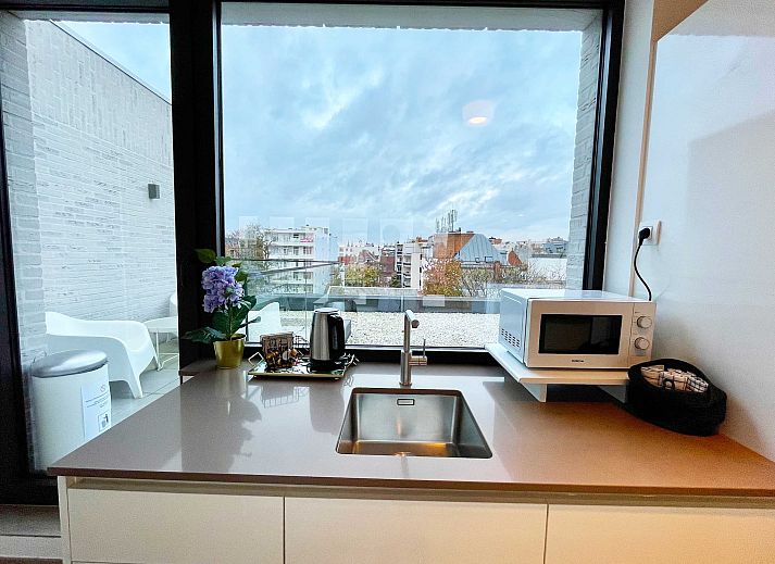 Guest house 040155 - Apartment Antwerp - Modern 2BR Penthouse Near Diamond District by OneLuxStay