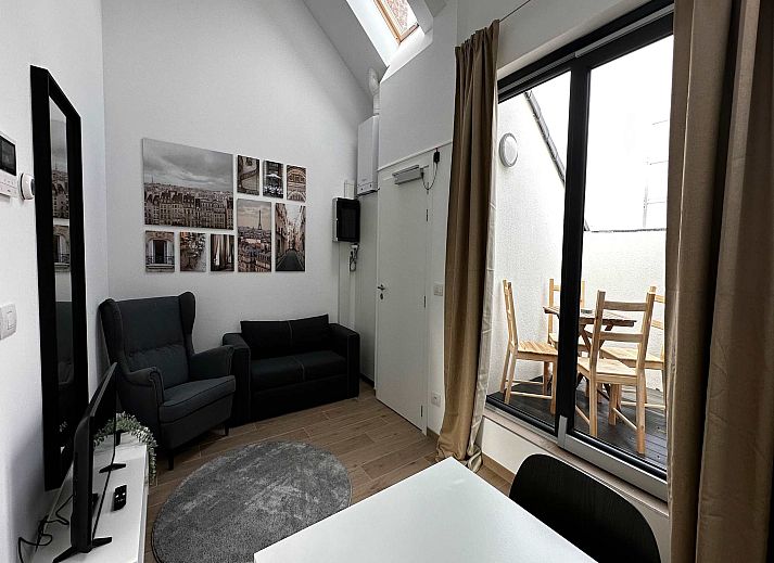 Guest house 040157 - Apartment Antwerp - Luxury 1BR Near Fashion District by OneLuxStay