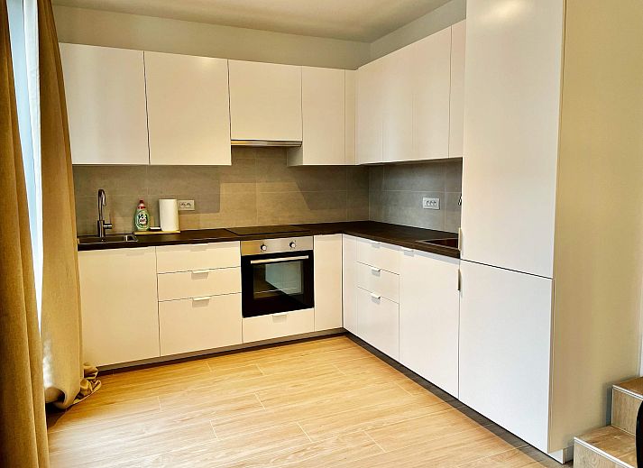 Guest house 040158 - Apartment Antwerp - Luxury 2BR 1BA Near Fashion District by OneLuxStay