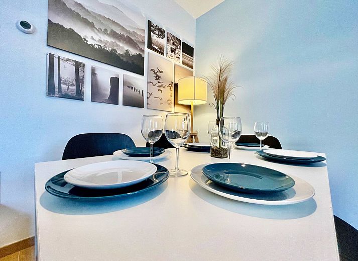 Guest house 040158 - Apartment Antwerp - Luxury 2BR 1BA Near Fashion District by OneLuxStay