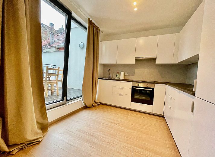 Guest house 040158 - Apartment Antwerp - Luxury 2BR 1BA Near Fashion District by OneLuxStay