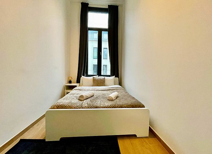 Guest house 040158 - Apartment Antwerp - Luxury 2BR 1BA Near Fashion District by OneLuxStay