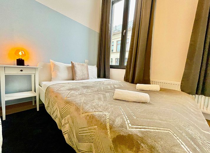 Guest house 040158 - Apartment Antwerp - Luxury 2BR 1BA Near Fashion District by OneLuxStay