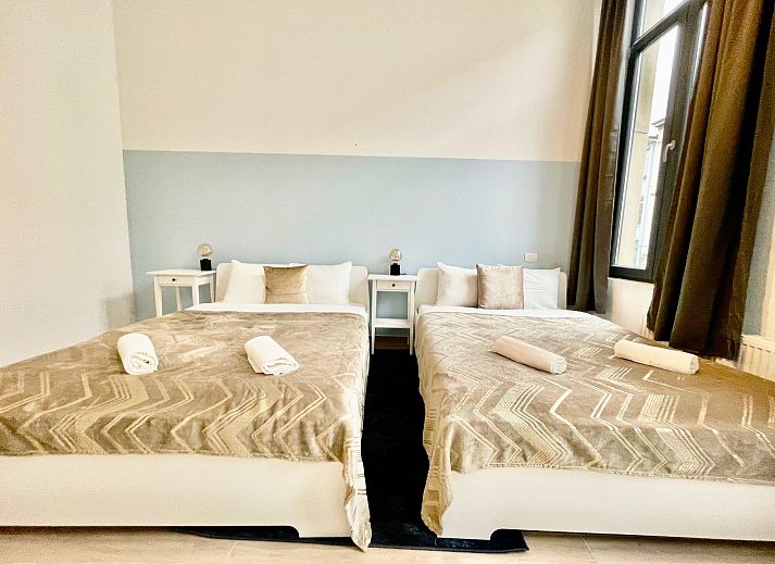 Guest house 040158 - Apartment Antwerp - Luxury 2BR 1BA Near Fashion District by OneLuxStay
